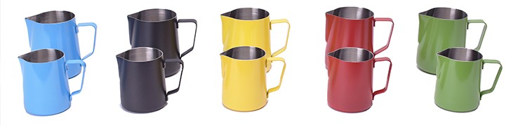 Milchkännchen mit Pulverbeschichtung